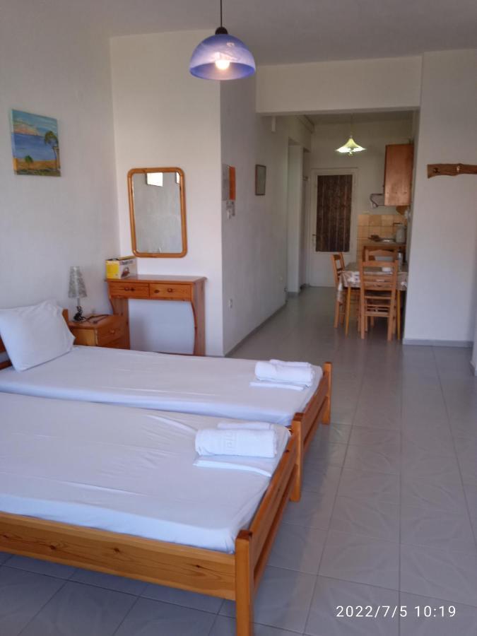 Syraina Apartments Skiathos Exterior foto