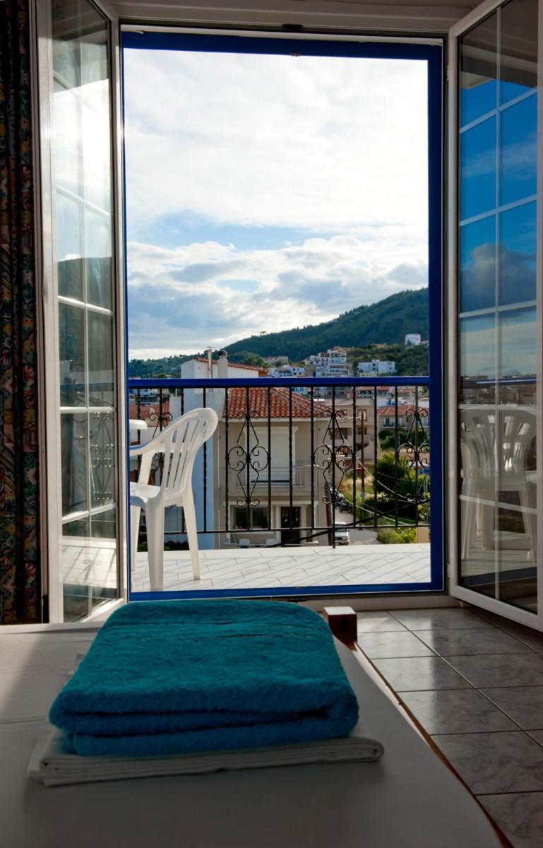 Syraina Apartments Skiathos Exterior foto