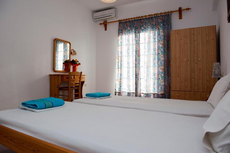 Syraina Apartments Skiathos Exterior foto