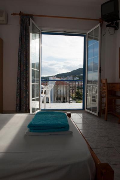 Syraina Apartments Skiathos Exterior foto