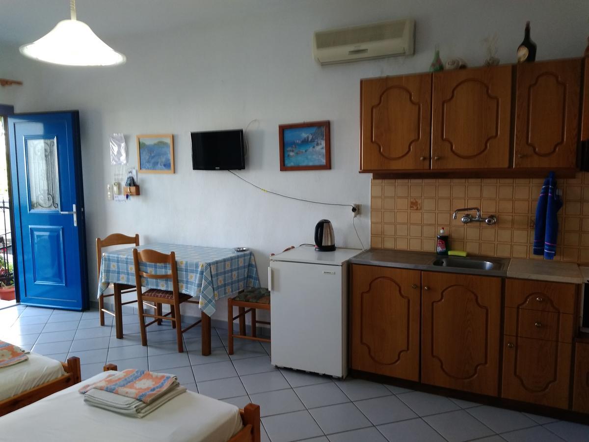 Syraina Apartments Skiathos Exterior foto